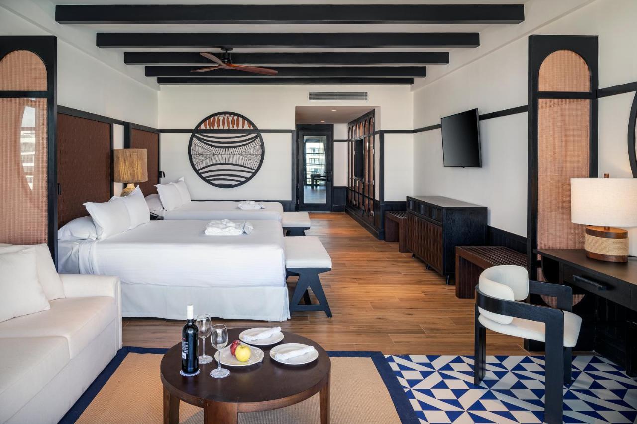 Ocean Eden Bay (Adults Only) Otel Spring Rises Dış mekan fotoğraf A room at the hotel