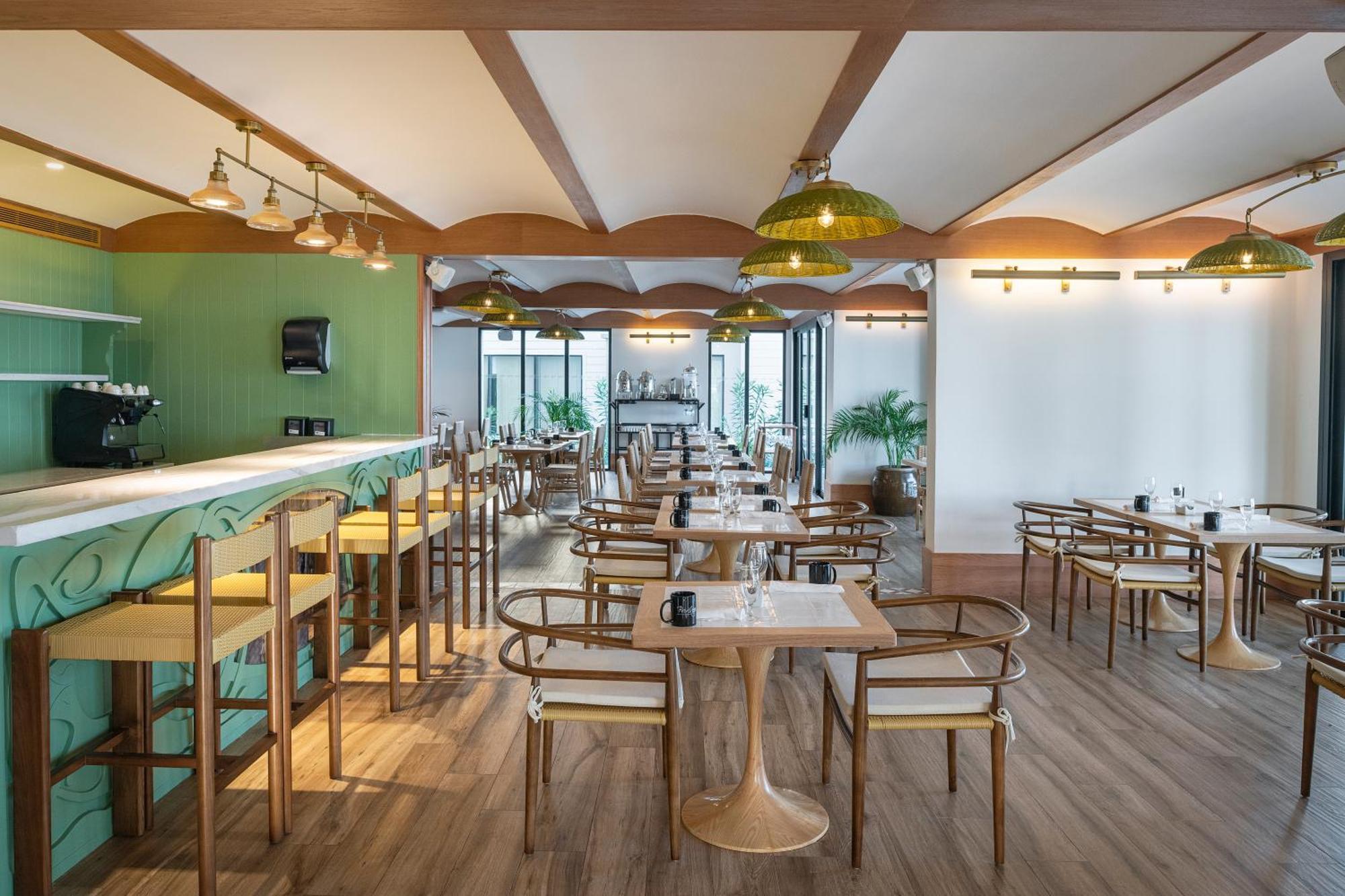Ocean Eden Bay (Adults Only) Otel Spring Rises Dış mekan fotoğraf The restaurant