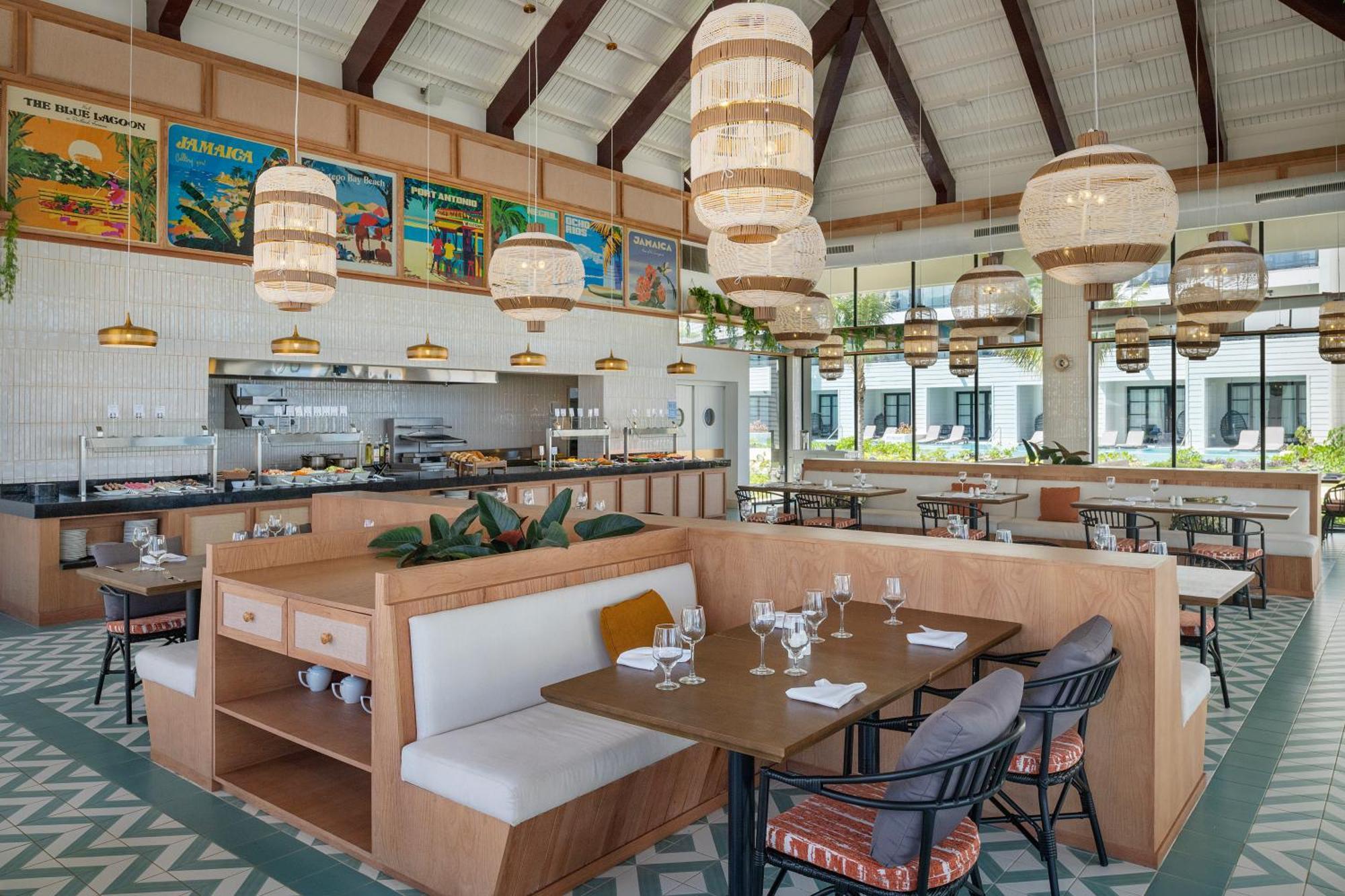 Ocean Eden Bay (Adults Only) Otel Spring Rises Dış mekan fotoğraf The interior of the restaurant